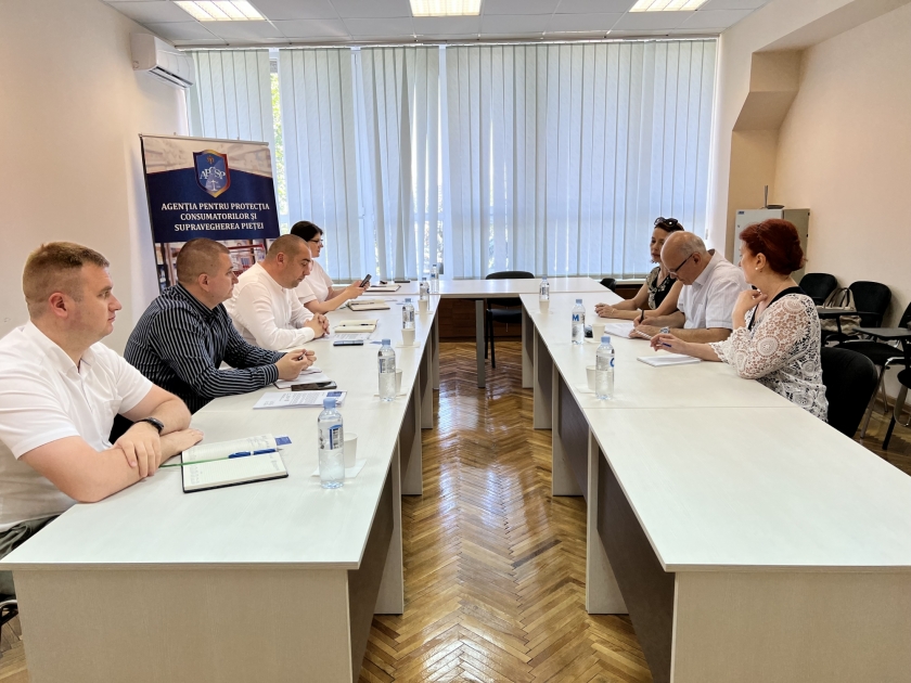 Ședință de lucru cu reprezentanții Programului USAID Reforme Instituționale și Structurale în Moldova (MISRA).